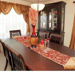 Raymour and Flanagan Formal Dining Set – Table, 6 Chairs & China Cabinet – Great condition