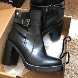 Black Boots
