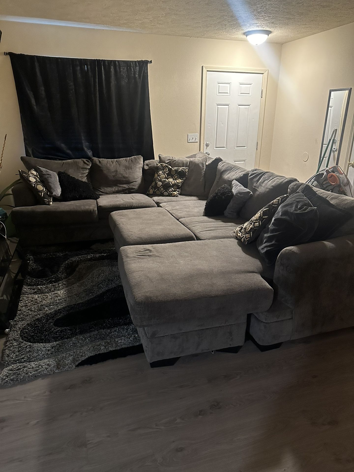 Large Sectional With Ottoman