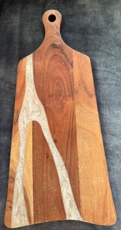 Crofton Cutting Board 