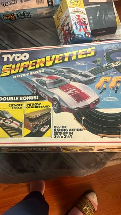 Vintage Tyco Supervettes Electric Racing 