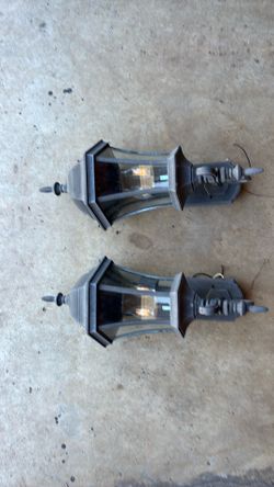 Metal outdoor house lights