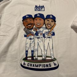 Sz L Rif LA “Dodgers Bobblehead Champs” T-Shirt