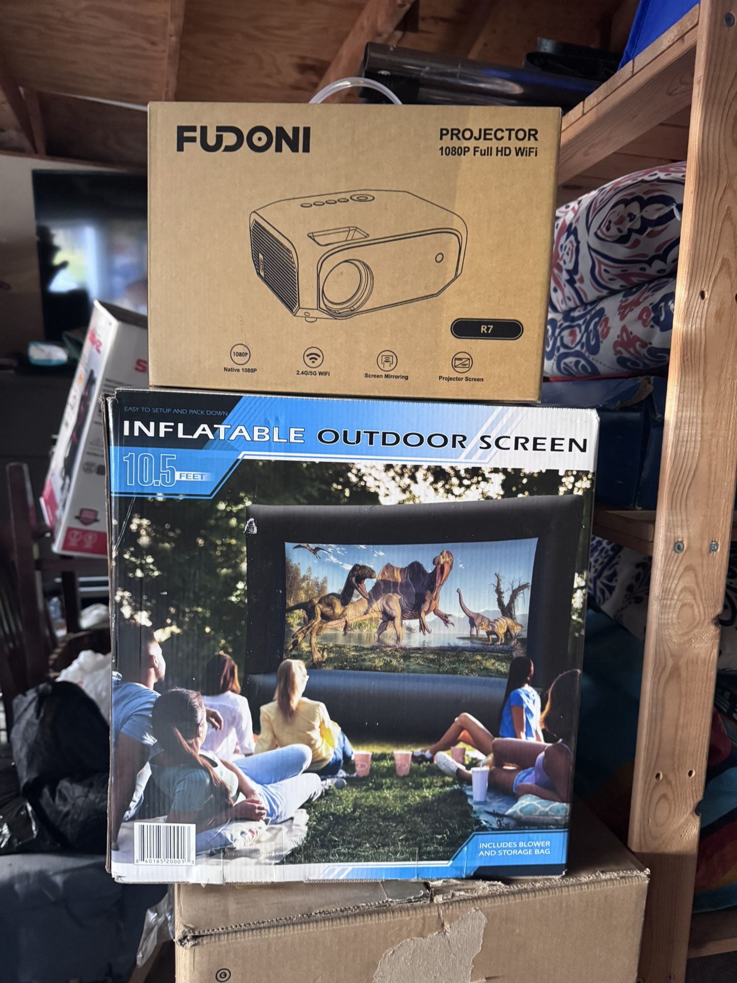 Outdoor Movie Screen And Projector