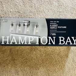 HAMPTON BAY 4-LIGHTS