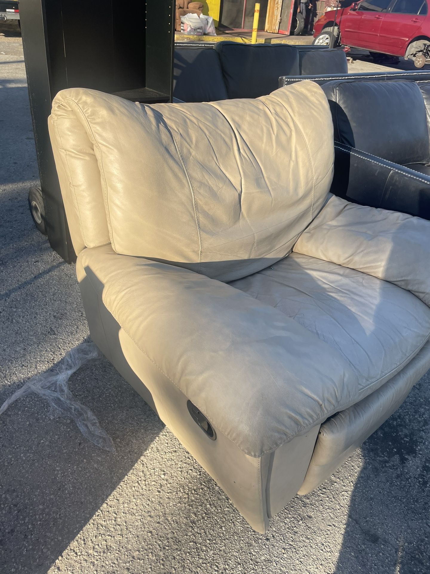 Free Leather Coach