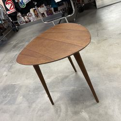 Mid Century Modern Style Side Table