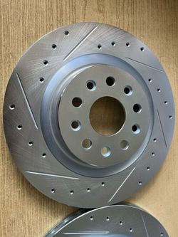 Jeep Grand Cherokee Summit 22-25 Rear Drill Slot Rotors Ceramic Brake Pads