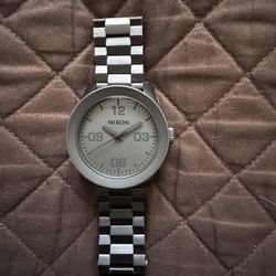 Nixon Watch