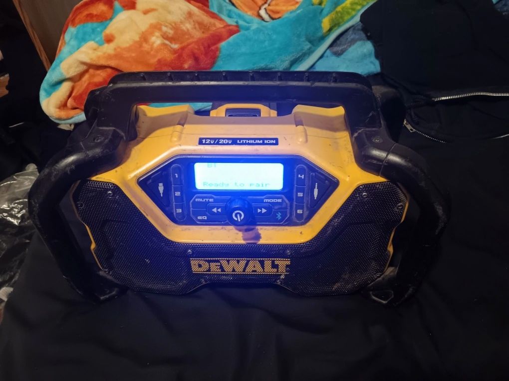 DeWalt 12V 20V Max Cordless Bluetooth Speaker Boombox Radio 