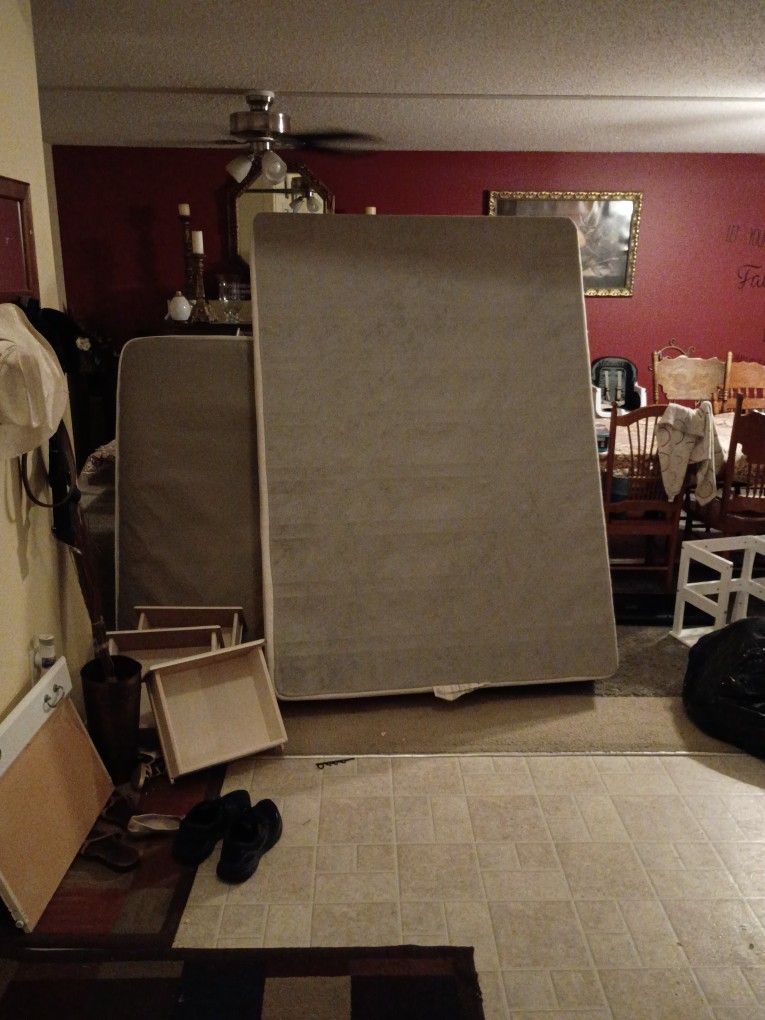 Double Size Bed And Box Spring