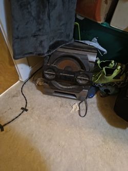 Sony Stereo + speakers