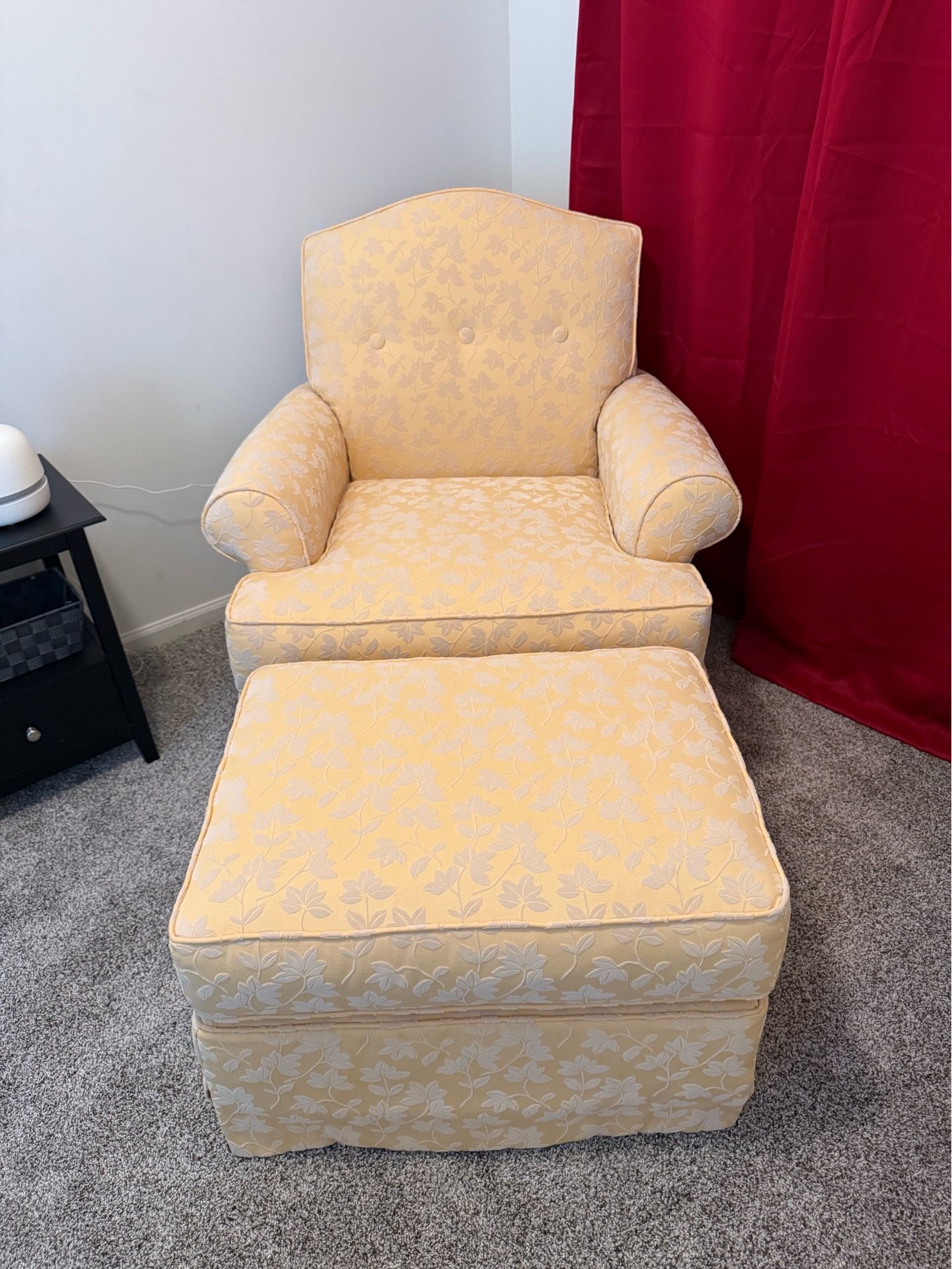 Thomasville Accent Chair & Ottoman - LIKE NEW