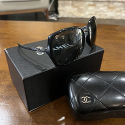 Authentic Chanel Sunglasses 