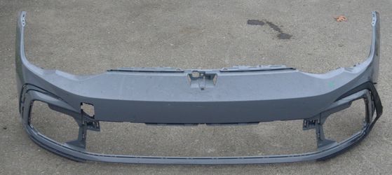 USED REF#U0374 || 2022-2024 VOLKSWAGEN GTI || FRONT BUMPER COVER ONLY