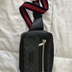 Gucci Fanny Pack/shoulder Bag 