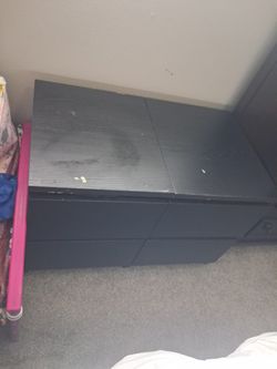 2 Black Night Stands