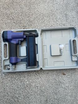 Central Pneumatic air Brad Nailer