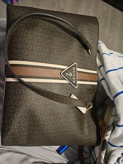 Guess purse