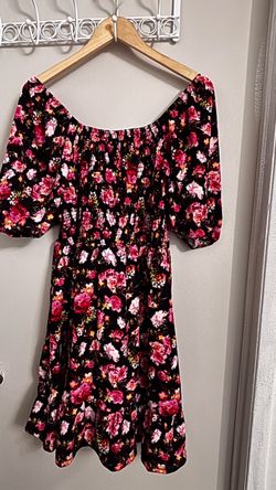 Floral Dress Coco and Shay Plus Size 2 XL