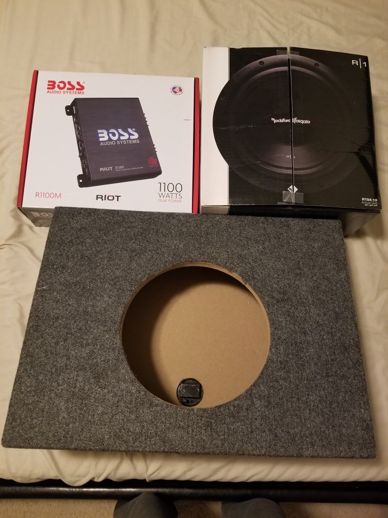 Rockford Fosgate 10" subwoofer, box and amp