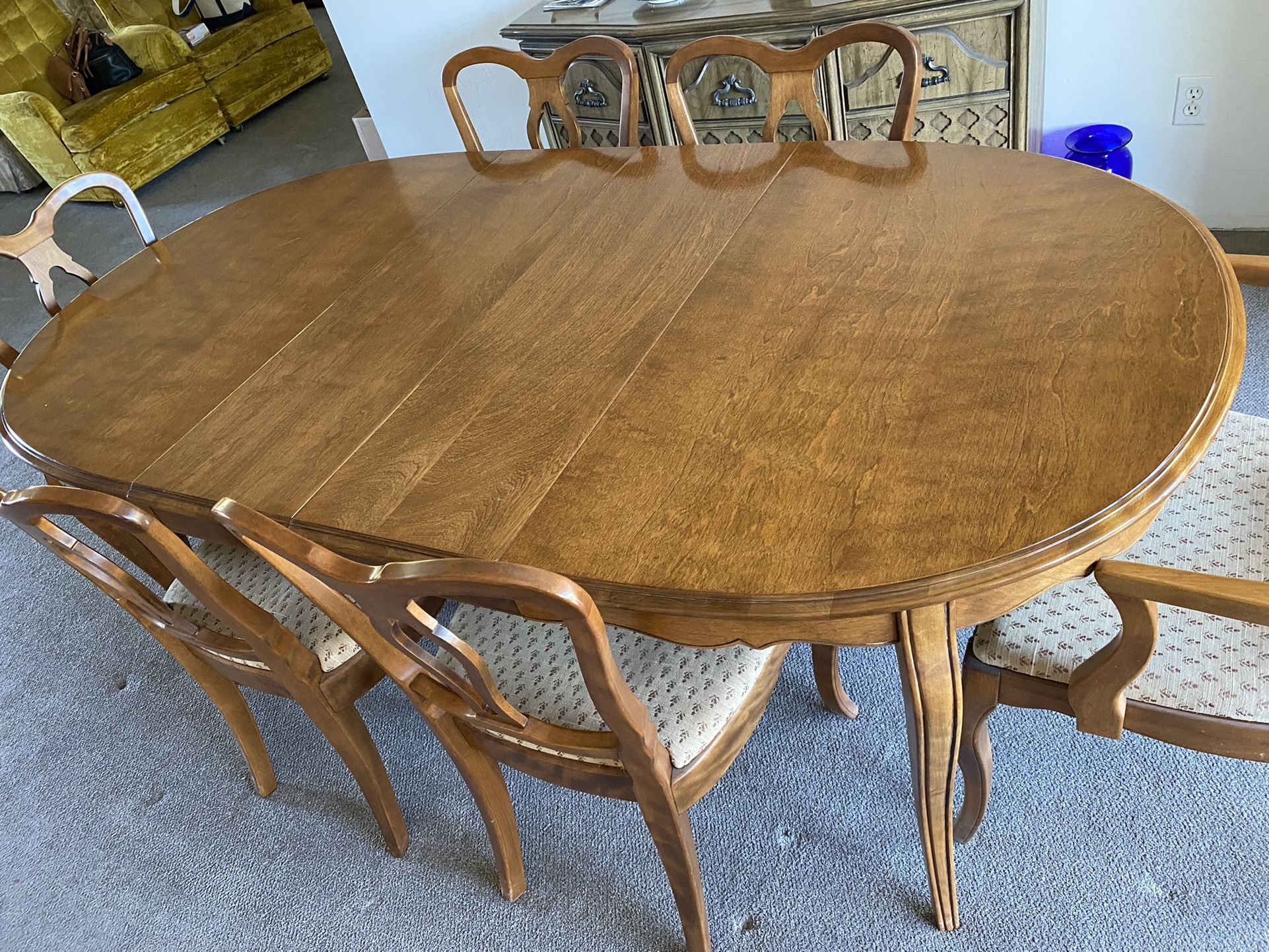 Vintage Quality Dining Table / Chairs / Coffee And End Tanles