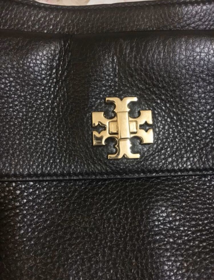 New TORY BURCH Black Leather Purse