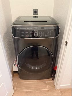 Samsung - 7.5 Cu. Ft. Smart Gas Dryer with Steam and FlexDry - Black Stainless Steel