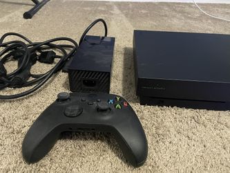 Xbox One X 1TB Limited Edition Console - Project Scorpio Edition  [Discontinued]