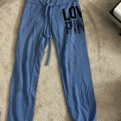 Victoria’s Secret Pink 