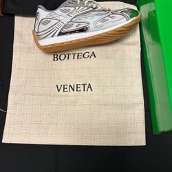 Bottega white And Silver Gum Bottom