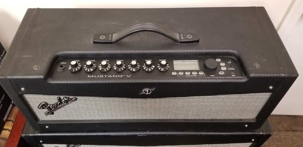 Fender Mustang V Guitar Amp