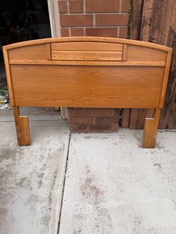 Head board queen/ double