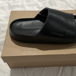 Nike Calm Slides 