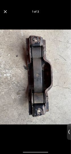 Transmission crossmember for 1972 datsun 240z