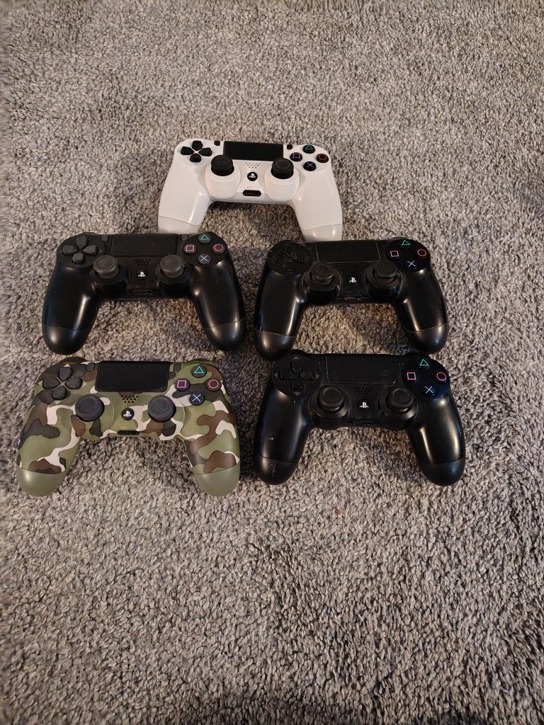 Genuine PS4 Controllers