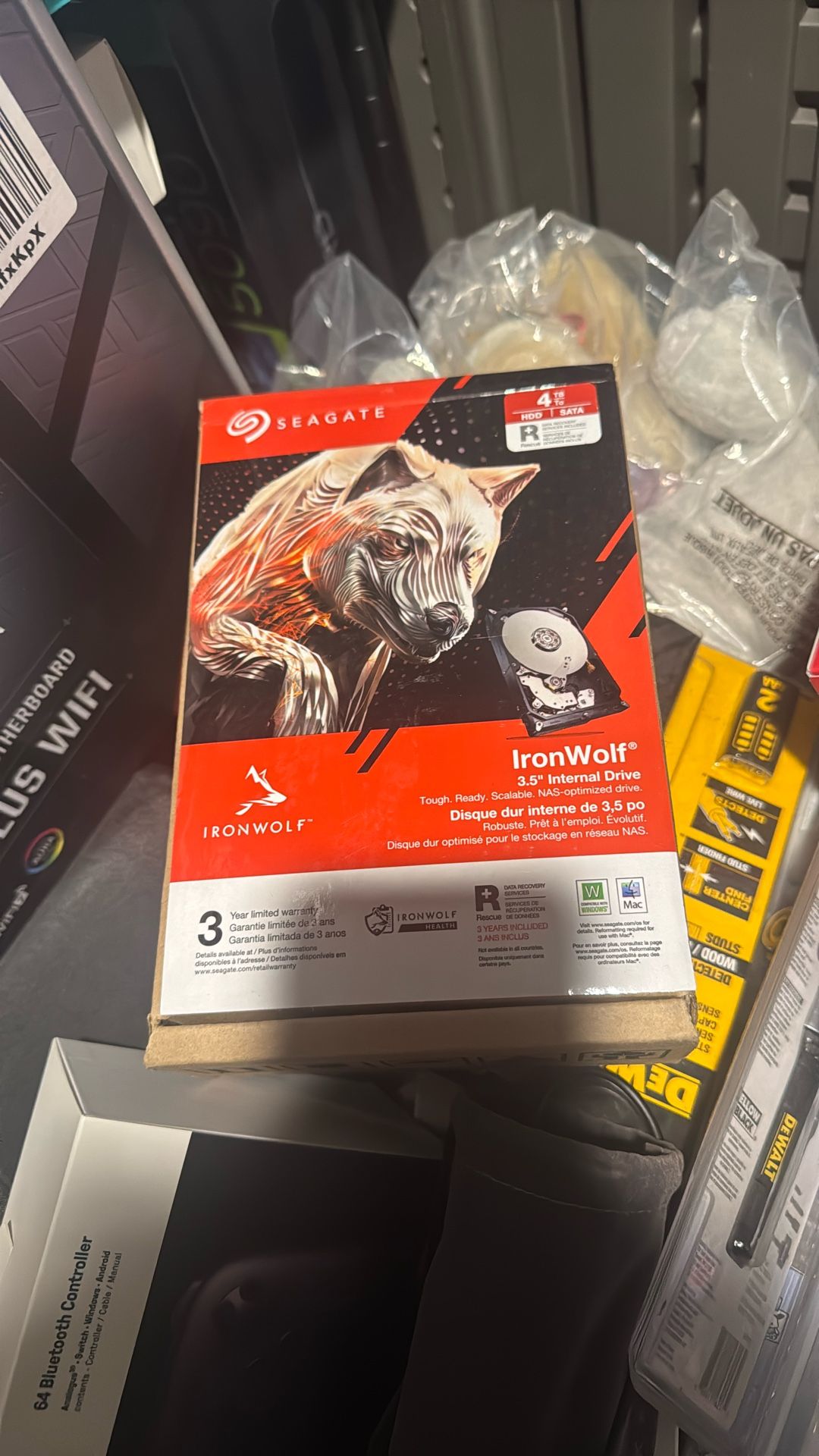 Seagate IronWolf Pro 4TB NAS Internal Hard Drive HDD – 3.5 Inch SATA 6Gb/s 7200 RPM 128MB Cache for RAID Network Attached Storage, Data Recovery Servi