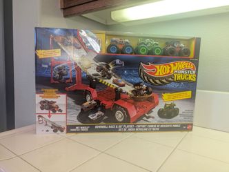Brand New Hot Wheels Monster Trucks Downhill Race & Go Playset - $80
