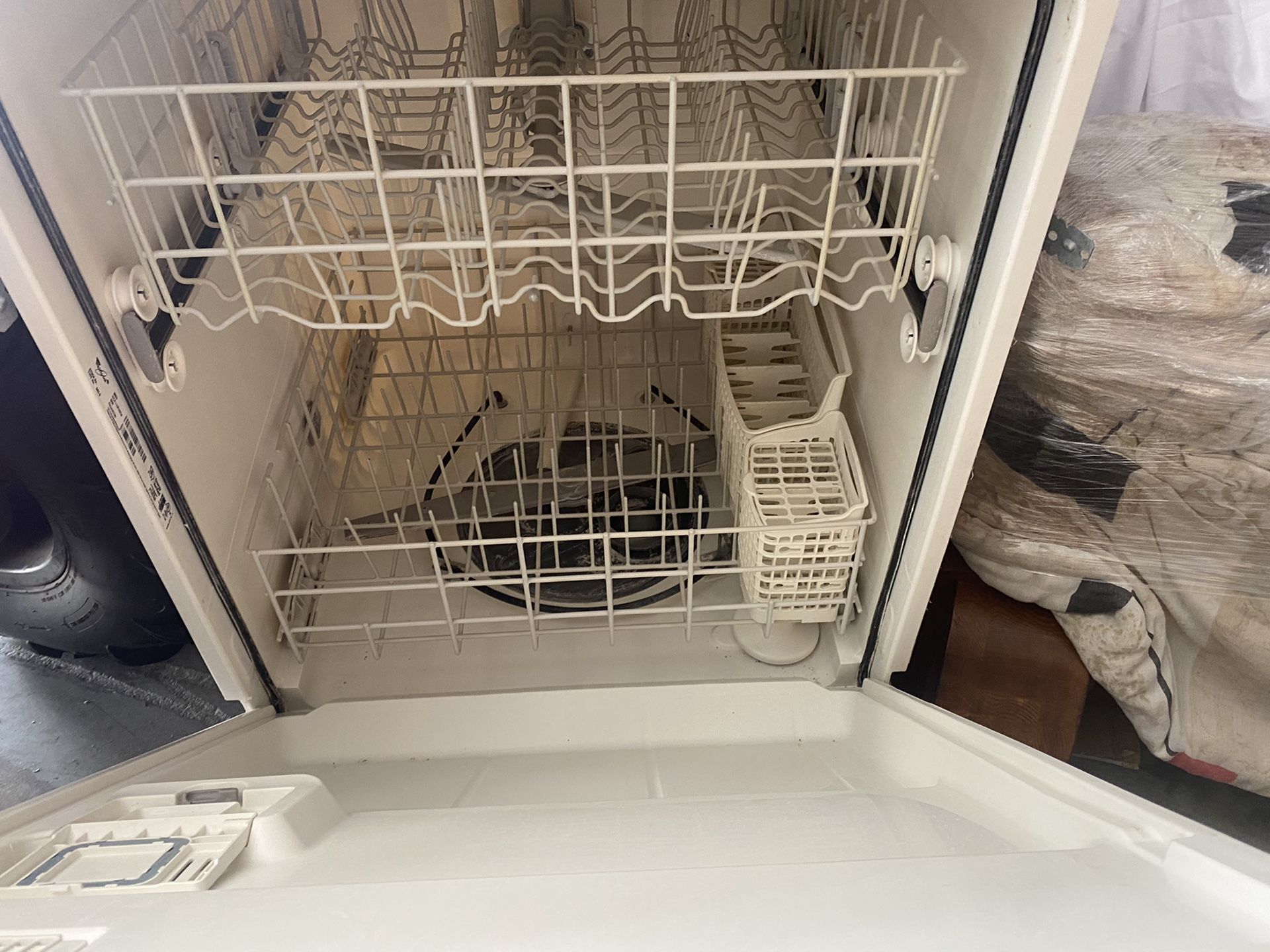 Whirlpool Dishwasher for Sale in Jacksonville, FL OfferUp