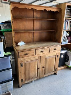 Vintage/Antique Maple Hutch Cupboard W/plate Grooves 