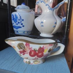 Gravy Boat 