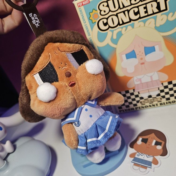 Crybaby Sunset Concert Pendant / Key Chain