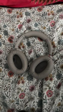 Sony WH-1000XM4 Wireless Noise Canceling Headphones