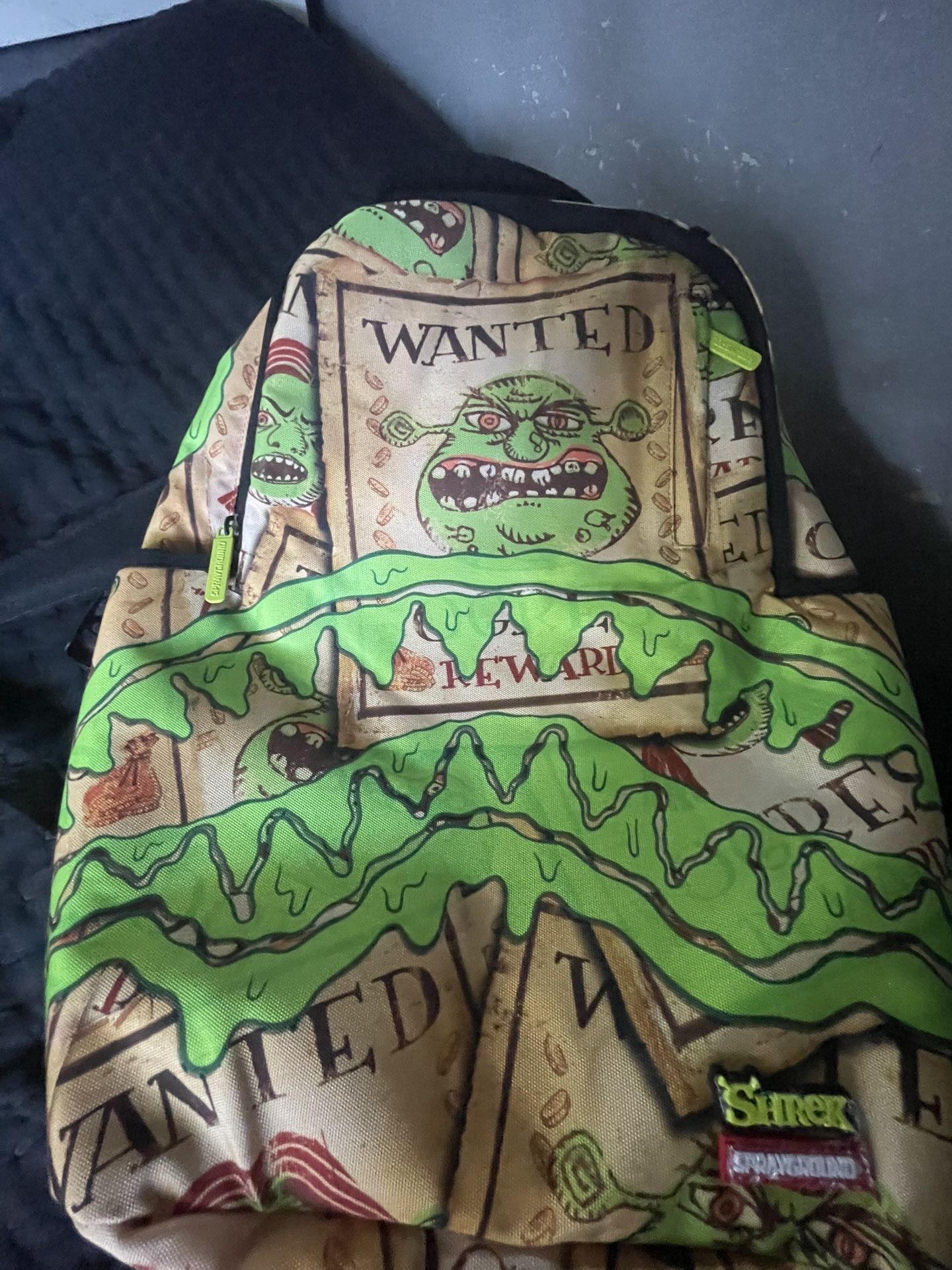Shrek Sprayground 110$