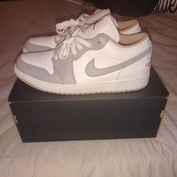 Air Jordan 1 Low