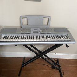 Yamaha Keyboard