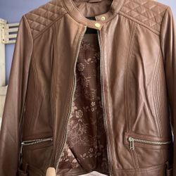 ❤️Valentines Large Guess Genuine Leather Jacket SALE $240. O.B.O 🍀