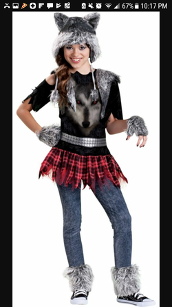 Girls werewolf costume