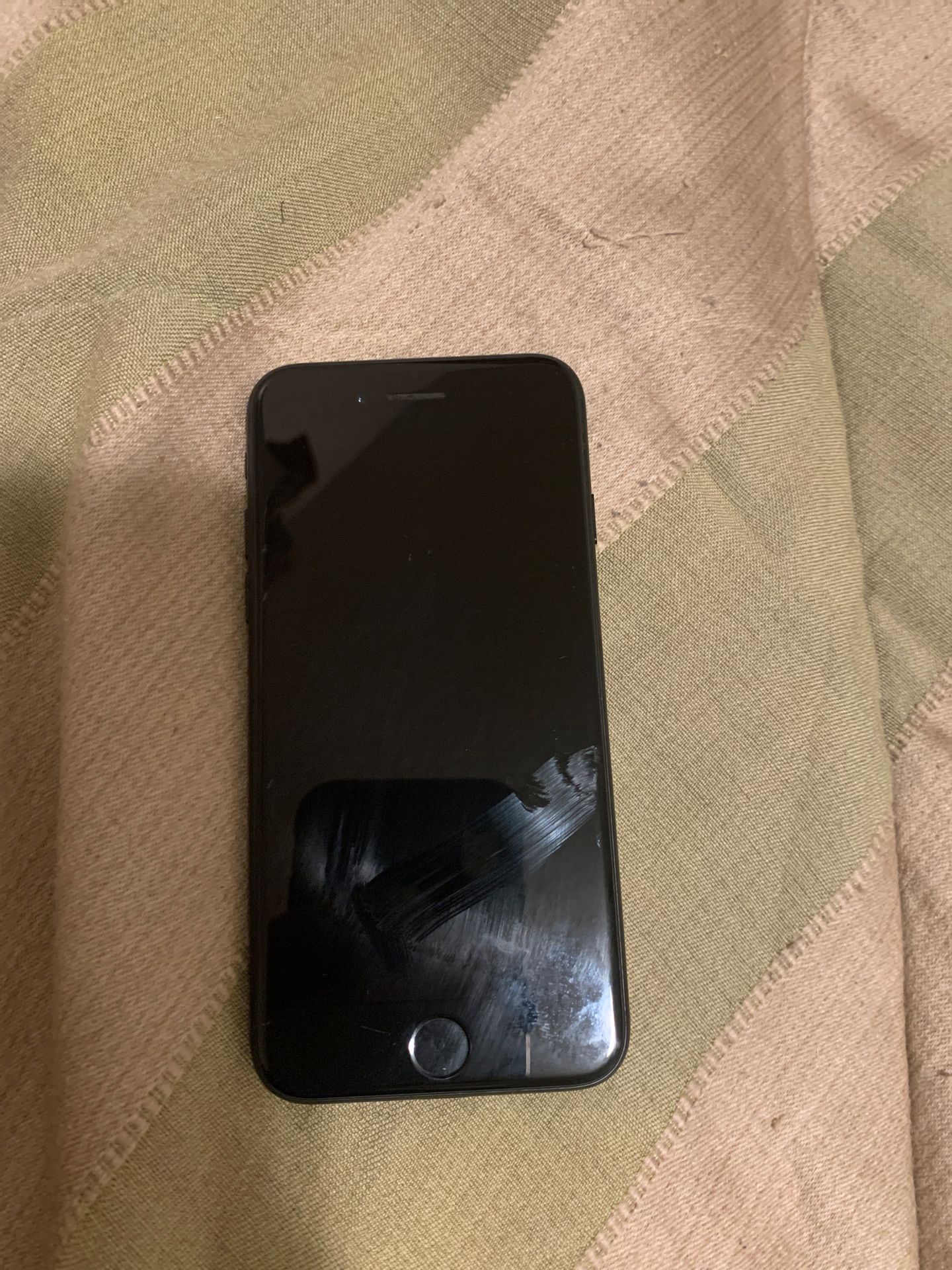 iPhone 7 256 GB Unlocked any carrier