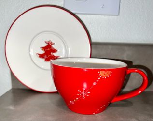 ❄️NEW Starbucks Vintage Collectible Holiday Gift Red Christmas Tree Cup & Saucer Mug